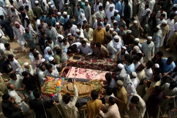 பாகிஸ்தான் பயங்கர குண்டுவெடிப்பில் பலி எண்ணிக்கை 54 ஆக உயர்வு