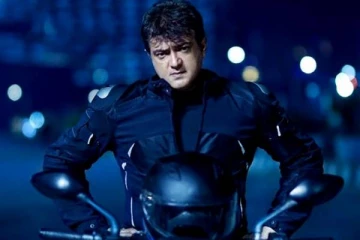 திடீரென சம்பளத்தை உயர்த்தினாரா அஜித்- வலிமை படத்திற்கு மொத்த சம்பளம் இவ்வளவா?