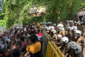 கொழும்பில் மீண்டும் வெடித்த போராட்டம்
