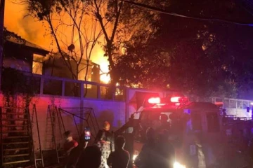 திடீரென ஏற்பட்ட அசம்பாவிதம்: 18 பொலிஸாரின் சீருடைகளுக்கு நேர்ந்த நிலை