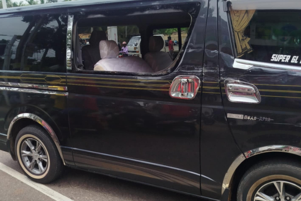யாழில் இன்று இடம்பெற்ற கோரவிபத்து; ஆபத்தான நிலையில் ஒருவர் | Accident Jaffna Kopay Someone In Danger Hospital யாழில் இன்று இடம்பெற்ற கோரவிபத்து; ஆபத்தான நிலையில் ஒருவர் | Accident Jaffna Kopay Someone In Danger Hospital