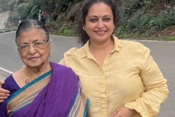 நடிகை சீதாவின் தாயார் திடீரென மரணம்.. சோகத்தில் ஆறுதல் கூறும் ரசிகர்கள்..