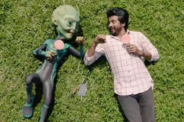 கருணை காட்டி படத்தை ஓடவைக்க கூடாது.. அதிரடியாக பேசிய அயலான் இயக்குனர் ரவிக்குமார் | Ravikumar About Ayalaan Movie