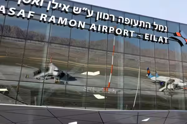 இஸ்ரேல் விமான நிலையத்தை துல்லியமாக குறிவைத்த ஹவுதிகள் | Drone Launched By Houthis Hits Airport Israel