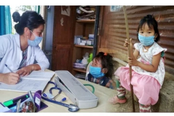 தனியாக மருத்துவமனைக்கு வந்து 3 வயது சிறுமி செய்த காரியம் - இந்திய அளவில் ட்ரெண்டிங்