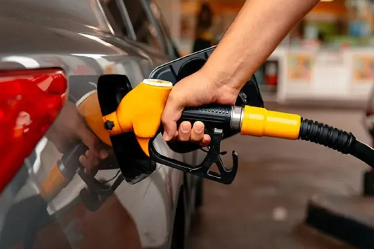 திடீரென அதிகரித்த எரிபொருள் விலை - உருவாகவுள்ள நெருக்கடி | Warning Issued Regarding Fuel Price Revision