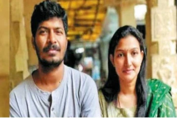 கொரோனாவால் உயிருக்கு போராடி வரும் மருத்துவரைக் காப்பாற்ற கிராமமக்கள் செய்த நெகிழ்ச்சி செயல்! முழு செலவையும் ஏற்ற அரசு