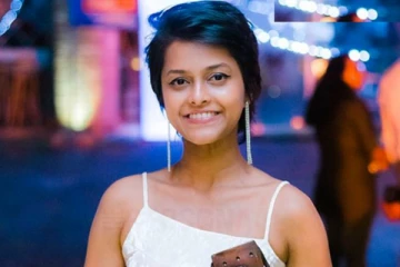 உலகப் புகழ் பெற்ற பாடகி யொஹானிக்கு இலங்கை நாடாளுமன்றில் கிடைக்கவுள்ள உயரிய மரியாதை