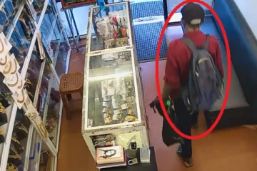 திருடனை தேடும் பொலிஸ்; பொதுமக்களிடம் உதவி கோரல்