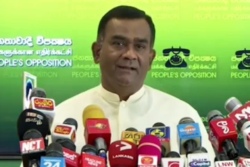 "..රටේ මේ වෙනකොට ජීවත් වෙන්න බෑ..ඇත්තටම ජනාධිපතිවරණයේදී මොකද උනේ..? - දේශපාලන ප්රබලයෙකු සිදුකරන විශේෂ හෙළිදරව්ව..(VIDEO)
