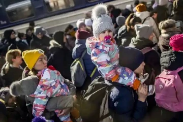 உக்ரைன் அகதிகளுக்கு பாரிய வழியில் உதவிய பிரிட்டன்