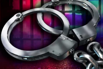 பெண்ணிடம் கை நீட்டிய காதி நீதவான் சிக்கினார்