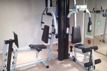 ஒர்க் அவுட் செய்த பிரபல காமெடி நடிகருக்கு ஏற்பட்ட பரிதாப நிலை - எச்சரிக்கும் மருத்துவர்கள்