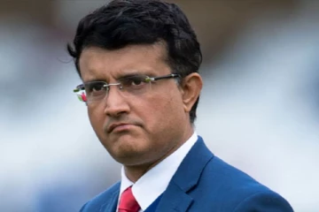 தென் ஆப்பிரிக்காவில் இவர் எப்படிதான் ஆடப்போகிறாரோ? கங்குலி கவலைப்படும் இந்திய வீரர்