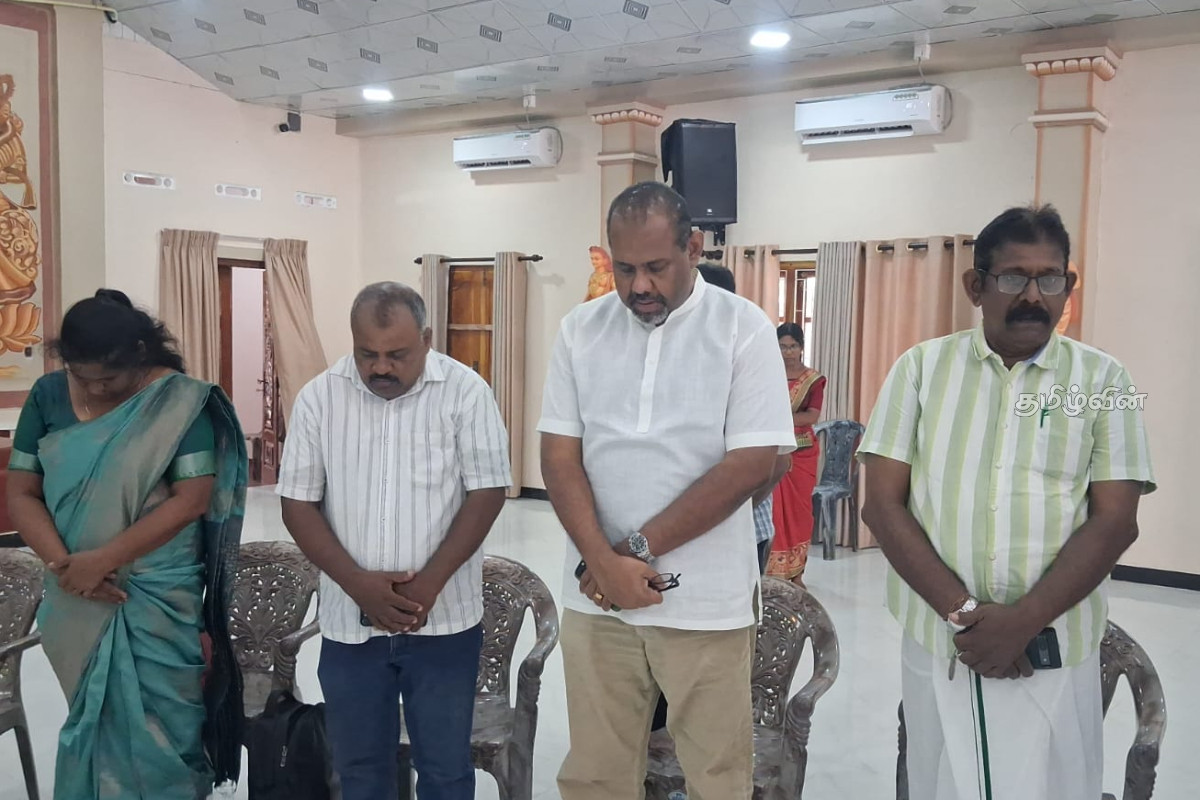 அரசமைப்பு பொது வரைவைத் தயாரிக்க 33 பேர் கொண்ட வழிநடத்தல் குழு தெரிவு | What Kind Political Organization Does Tamil Side அரசமைப்பு பொது வரைவைத் தயாரிக்க 33 பேர் கொண்ட வழிநடத்தல் குழு தெரிவு | What Kind Political Organization Does Tamil Side