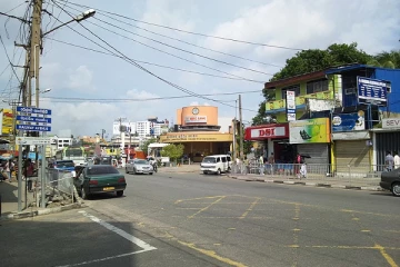 கொழும்பில் பெற்ற தாயை வீட்டை விட்டு வெளியேற்றிய மகன்