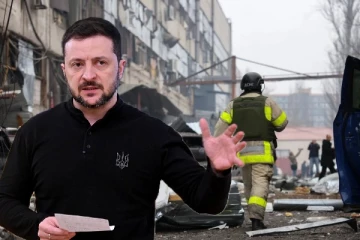 உக்ரைன் மீது ரஷ்யா கொடூர ஏவுகணை தாக்குதல்: 4 பேர் வரை உயிரிழப்பு