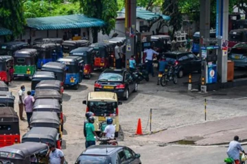 මෙරට ඉන්ධන හිගයට වගකිව යුත්තා ගැන ආන්දෝලනාත්මක හෙළිදරව්වක්..