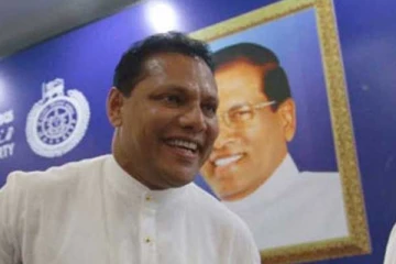 අලුතින්ම යන්න යන ගමන ගැන දයාසිරි හෙළිකරයි..