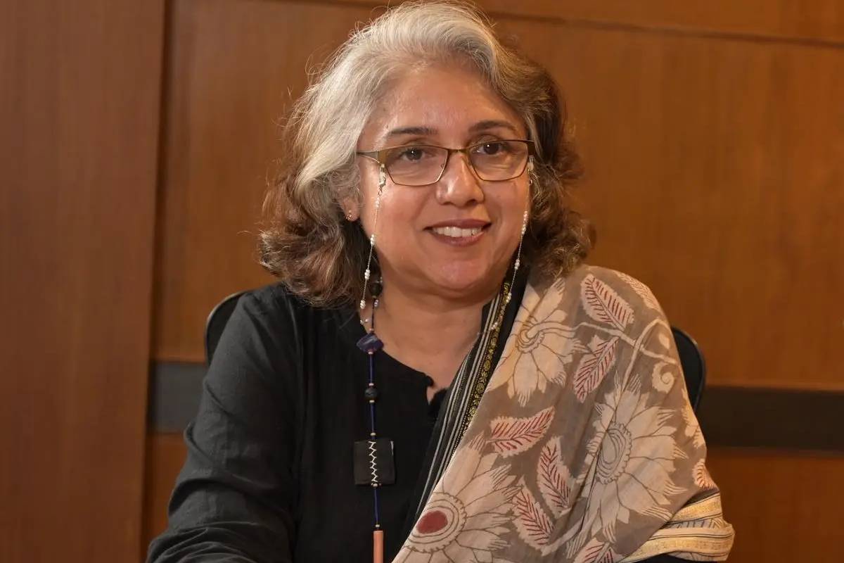 பெண்கள் பாதுகாப்பு: ஆண்களுக்கும் சிறுவயதிலிருந்தே விழிப்புணர்வு தேவை - நடிகை ரேவதி ஓபக் டாக்! | Actress Revathi Open Talk About Women Safety பெண்கள் பாதுகாப்பு: ஆண்களுக்கும் சிறுவயதிலிருந்தே விழிப்புணர்வு தேவை - நடிகை ரேவதி ஓபக் டாக்! | Actress Revathi Open Talk About Women Safety