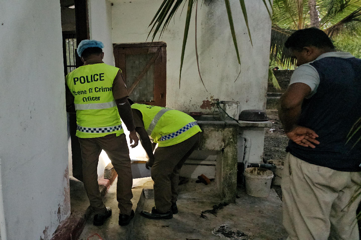 யாழில் தீயில் கருகிய நிலையில் வயோதிப பெண்ணின் சடலம் மீட்பு | Body Of Elderly Woman Recovered Burnt In Jaffna