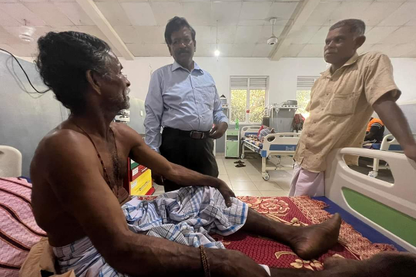 தமிழ் கால்நடை வளர்ப்பாளரை கட்டிவைத்து தாக்கிய பெரும்பான்மையினத்தவர்கள்(படங்கள்) | Tamil Cattle Breeder Was Tied Up Beaten Mullaitivu