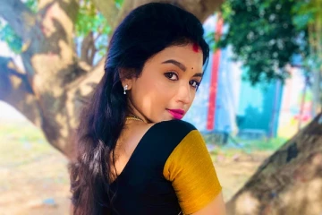 பட வாய்ப்புக்கு ரூட்டை போடும் செம்பருத்தி ஷபானா.. அசரவைக்கும் போட்டோஷூட்