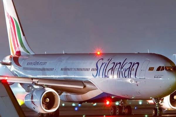 கட்டுநாயக்க வந்த விமானத்திற்கு போலி வெடிகுண்டு அச்சுறுத்தல் - பொலிஸார் விசாரணை | Bomb Threat To Katunayake Flight