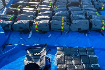 எக்கச்சக்கமான போதைப்பொருளுடன் சிக்கிய படகுடன் பிரித்தானியர்களுக்கு தொடர்பு: பரபரப்பை ஏற்படுத்தியுள்ள ஒரு செய்தி