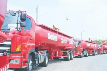 වහාම ක්රියාත්මක පරිදි අද මධ්යම රාත්රියේ සිට ඛනිජ තෙල් ප්රවාහන කරුවන් වැඩ වර්ජනයක..!
