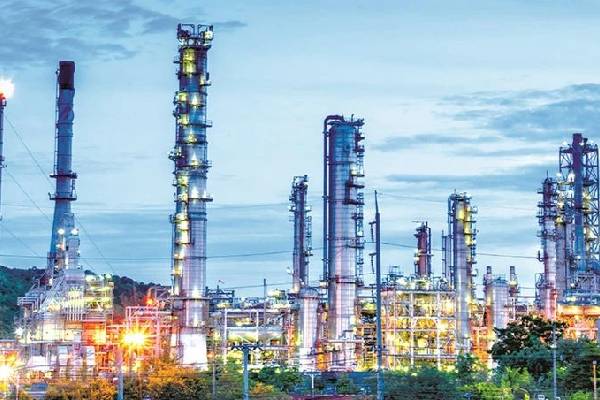 ரஷ்ய எண்ணெய் இறக்குமதியை நிறுத்துவதாக அறிவித்த இந்திய அரசு நிறுவனம் | Indian Refinery Halts Russian Oil ரஷ்ய எண்ணெய் இறக்குமதியை நிறுத்துவதாக அறிவித்த இந்திய அரசு நிறுவனம் | Indian Refinery Halts Russian Oil