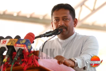 මේ කපේට නාමල්ට ජනාධිපති වෙන්න බෑ ඒ තියා පුළුවන් නම් 2029 දි පාර්ලිමේන්තුවට ඇවිත් පෙන්නනකෝ - රුවන්