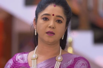 காசு இல்லாம சோப்பு விற்கும் பிரபல தமிழ் நடிகை...ஒரு வேளை தான் சாப்பிடுறேன்! நொறுங்கி போன ரசிகர்கள்