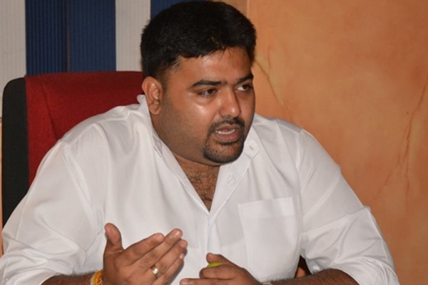 நல்லூர் திருவிழாவை முன்னிட்டு தினசரி தொடருந்து சேவை: அங்கஜன் இராமநாதன் கோரிக்கை | Angajan Ramanathan Reqest About Nallur Temple