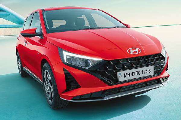 ரூ.10 லட்சத்திற்கும் குறைவான விலையில் வாங்கக்கூடிய சூப்பரான 4 கார்கள் | 4 Super Cars You Can Buy For Less Than Rs 10 Lakh