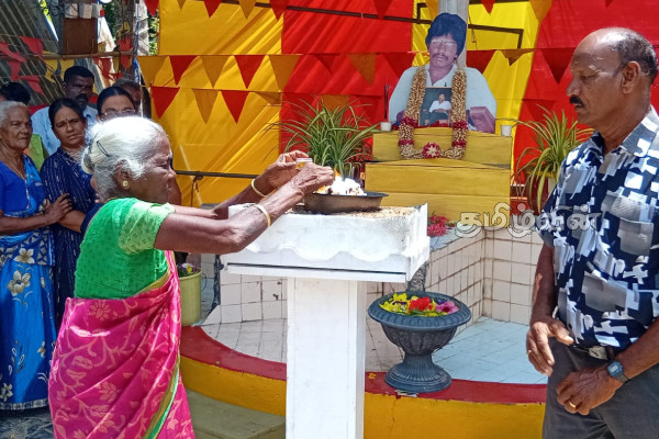 உண்ணா நோன்பிருந்து தியாக தீபம் திலீபனுக்கு பருத்தித்துறையில் அஞ்சலி! | Procession Of Lamp Dileepan Begins In Jaffna