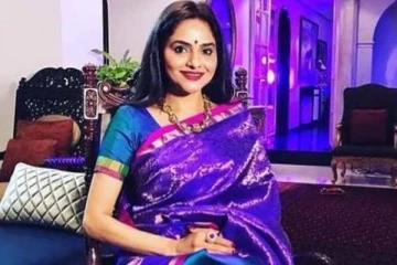 ரோஜா பட புகழ் நடிகை மதுபாலாவின் அழகிய குடும்ப புகைப்படம்- இவ்வளவு பெரிய மகள்களா?