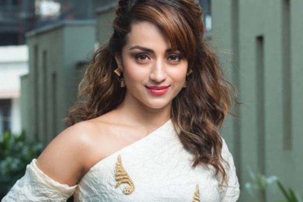 40 வயதிலும் இளம்நடிகைகளை ஓவர்டேக் செய்யும் திரிஷா! இவரது ஃபிட்னஸின் ரகசியம் இதோ | Trisha Fitness Secret Behind Leaked