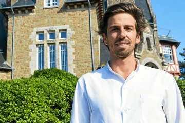 பிரான்ஸ் வாழ் தமிழர்களே இவரை உங்களுக்கு தெரியுமா?