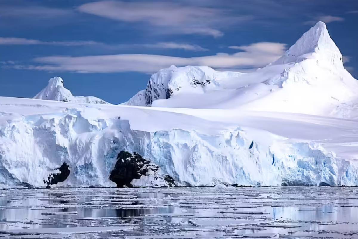 அன்டார்டிகாவில் வெப்ப அலை ; வேகமாக உருகும் பனிப்பாறைகள் | Heat Wave In Antarctica Glaciers Melting Rapidly அன்டார்டிகாவில் வெப்ப அலை ; வேகமாக உருகும் பனிப்பாறைகள் | Heat Wave In Antarctica Glaciers Melting Rapidly