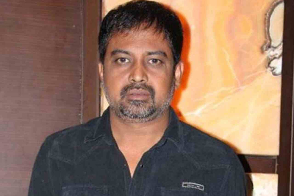 இயக்குநர் லிங்குசாமிக்கு 6 மாத காலம் சிறை தண்டனை! அதிர்ச்சியளிக்கும் செய்தி