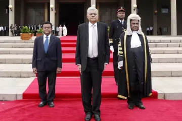 ரணில்: கடைசி ஆளா...!