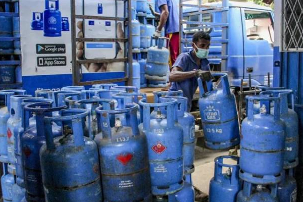 மீண்டும் அதிகரித்த லிட்ரோ எரிவாயு விலை! நள்ளிரவு முதல் அமுலில்.. | Litro Gas Price Increase Again Sri Lanka
