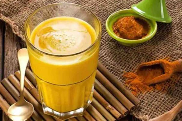 முழங்கையில் உள்ள கருப்பை நீக்கி வெள்ளையாக்க சில எளிய வழிகள்! | Simple Ways To Get Rid Of Dark Spots On Elbows