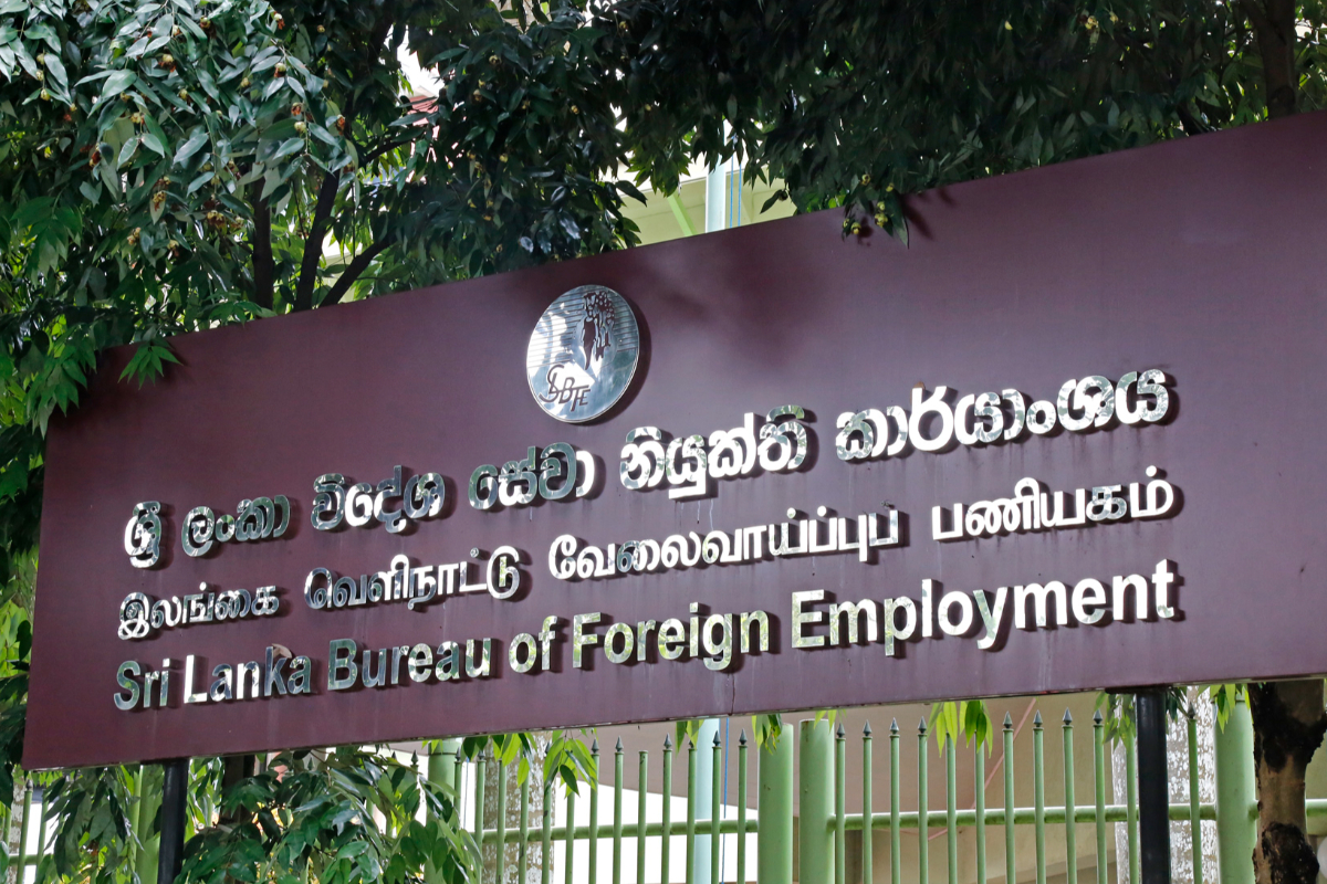 இலங்கை மக்களுக்கு விடுக்கப்பட்ட எச்சரிக்கை ; இயங்கும் போலி இணையத்தளம் | Warning To Sri Lankans Over Fake Website இலங்கை மக்களுக்கு விடுக்கப்பட்ட எச்சரிக்கை ; இயங்கும் போலி இணையத்தளம் | Warning To Sri Lankans Over Fake Website