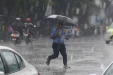 நாளைய தினம் நாட்டின் பல பகுதிகளிலும் மழை! வெளியான அறிவிப்பு