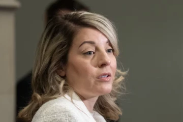 கனடிய தொழில் அமைச்சர் ஆசியாவிற்கு விஜயம்