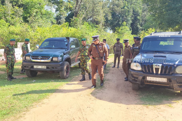கிளிநொச்சியில் பொலிஸார் மீது தாக்குதல் ; பெண்கள் உள்ளிட்ட 10 பேர் கைது | Attack Stf Police Kilinochchi 10 People Arrested