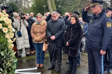 ஜேர்மனியில் கத்திக்குத்து தாக்குதல்... எல்லைகள் மூடப்படும்: ஜேர்மனியின் வருங்கால தலைவர் உறுதி