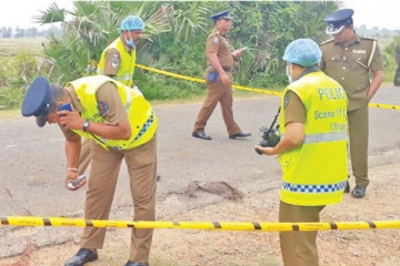 இளைஞர் ஒருவர் கொடூரமாக வெட்டிப்படுகொலை